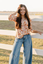 Load image into Gallery viewer, Fall Flowers Top