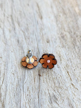 Load image into Gallery viewer, Cactus Flower Genuine Leather Earrings
