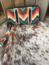 Load image into Gallery viewer, Aztec Wallets
